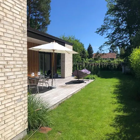 Spacious In Great Area Near Copenhagen *
